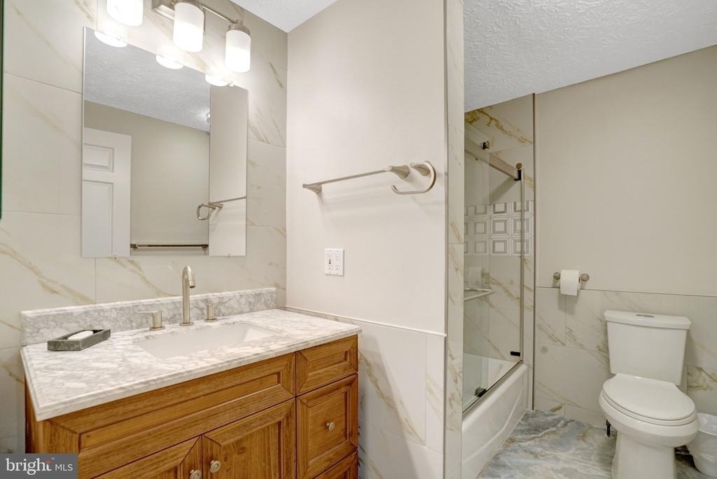 2920 Montauk Court - Photo 24