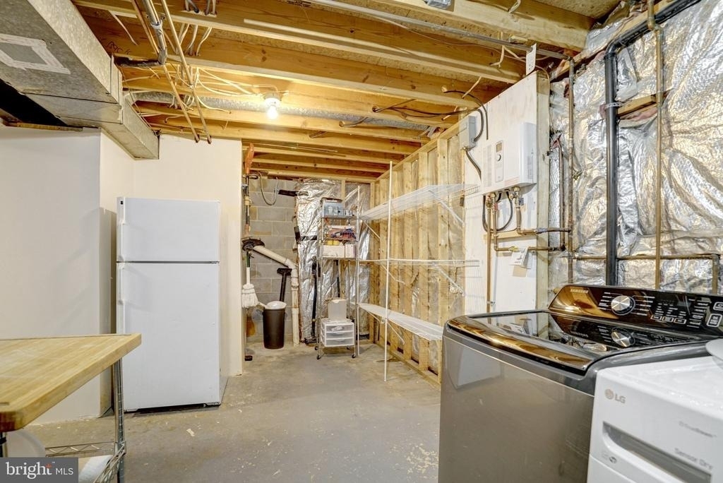 2920 Montauk Court - Photo 29