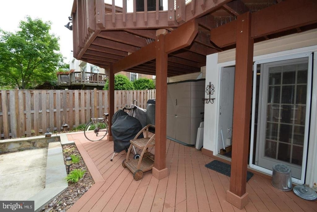 6153 Summer Park Lane - Photo 38