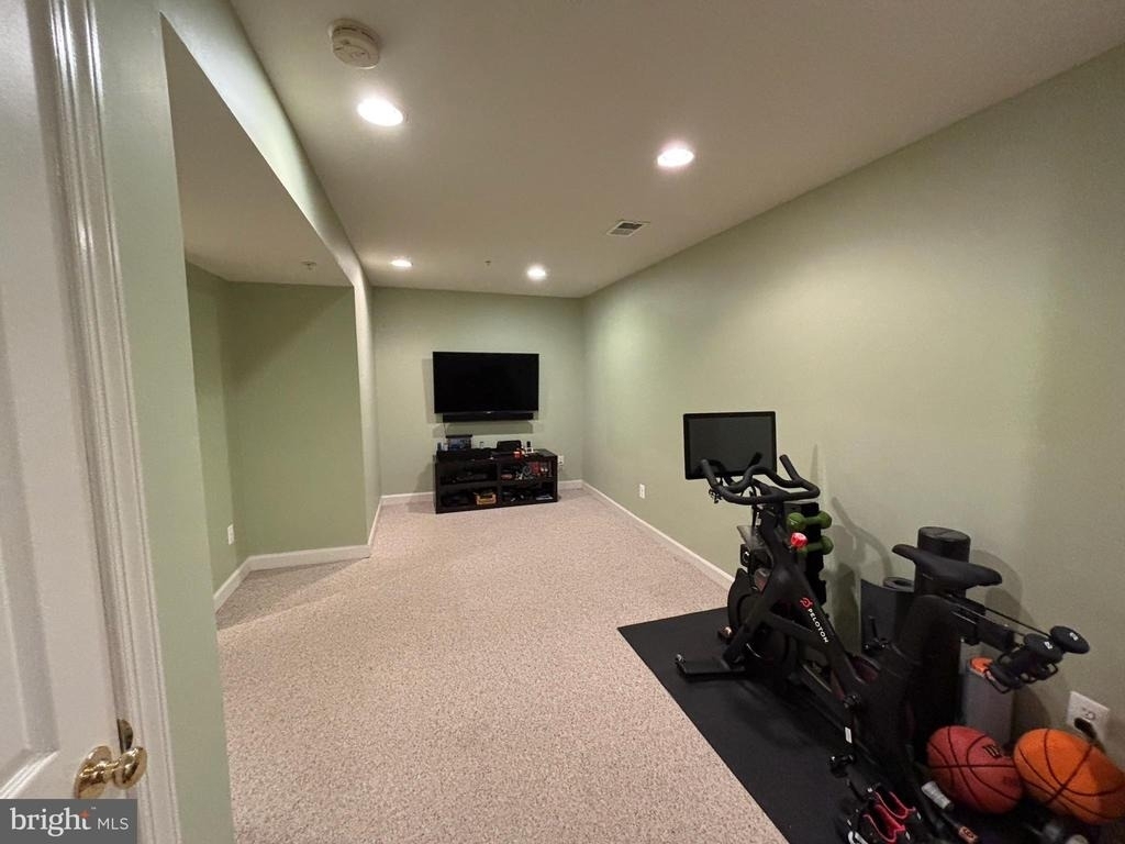 8006 Reserve Way - Photo 37