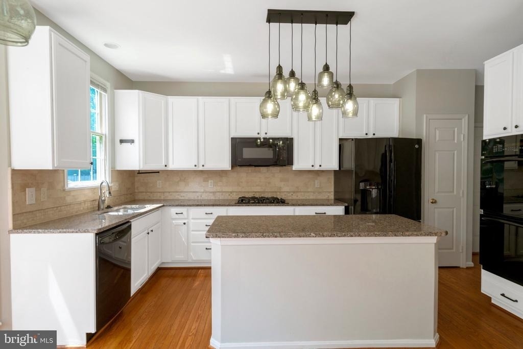 5372 Chieftain Circle - Photo 4