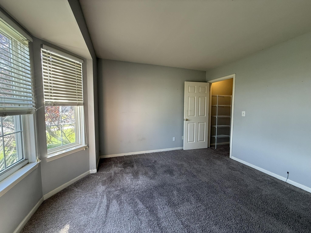 1788 Wexford Drive - Photo 14