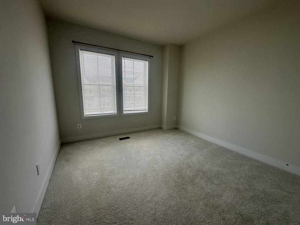 112 Galaxy - Photo 36