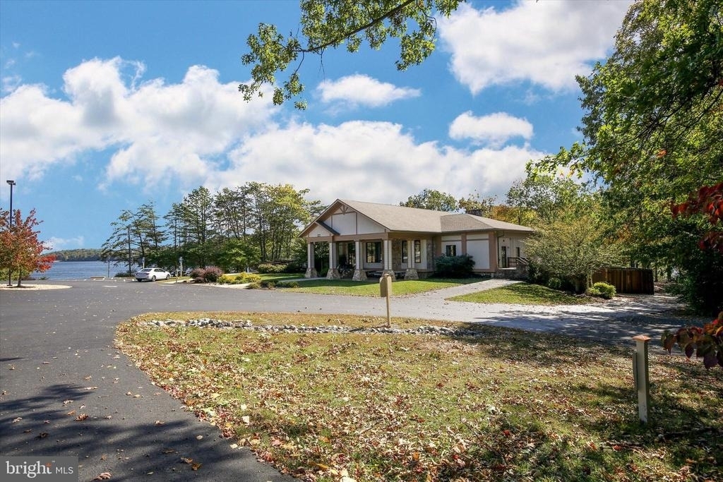 700 S Lakeview Drive - Photo 30