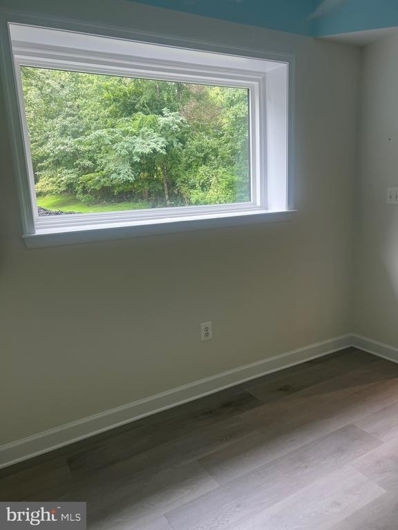 5920 Hunton Wood Drive - Photo 3