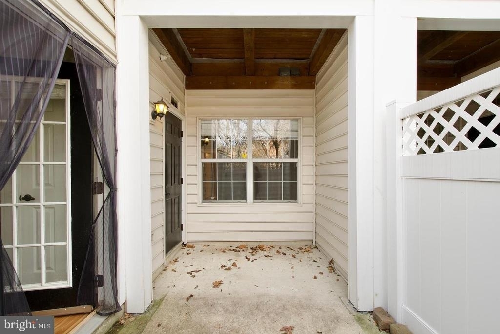 2324 Henshaw Place - Photo 23