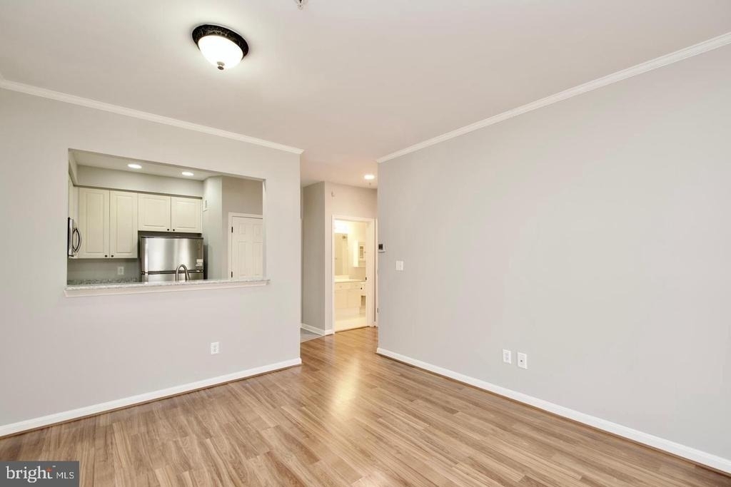 2324 Henshaw Place - Photo 7
