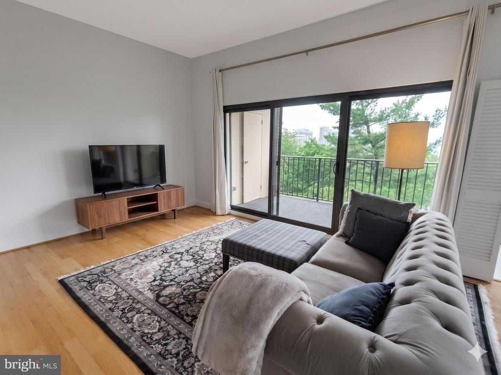 110 Roberts Lane - Photo 2