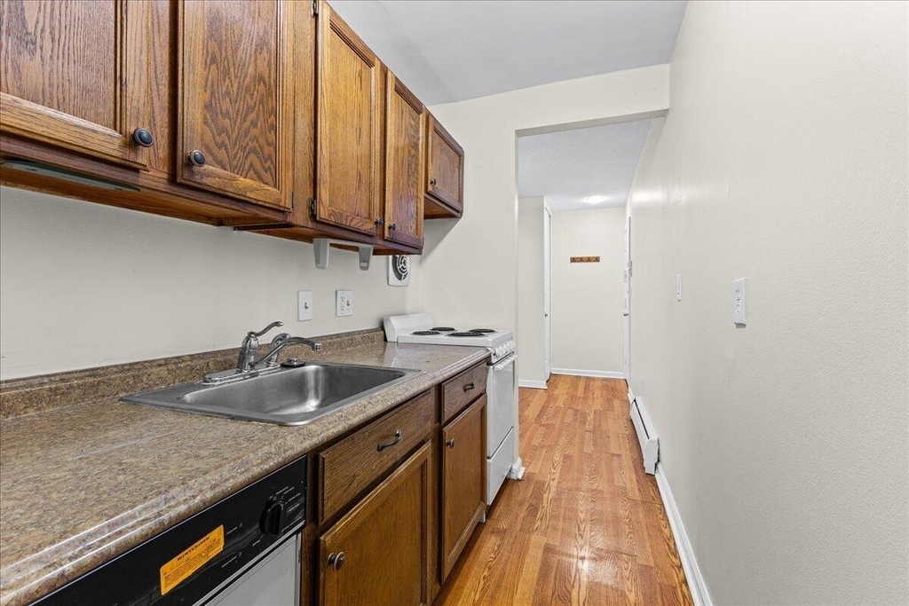 1531 Packard Street - Photo 3