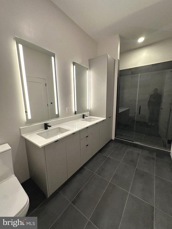 3030 Potomac Avenue - Photo 8