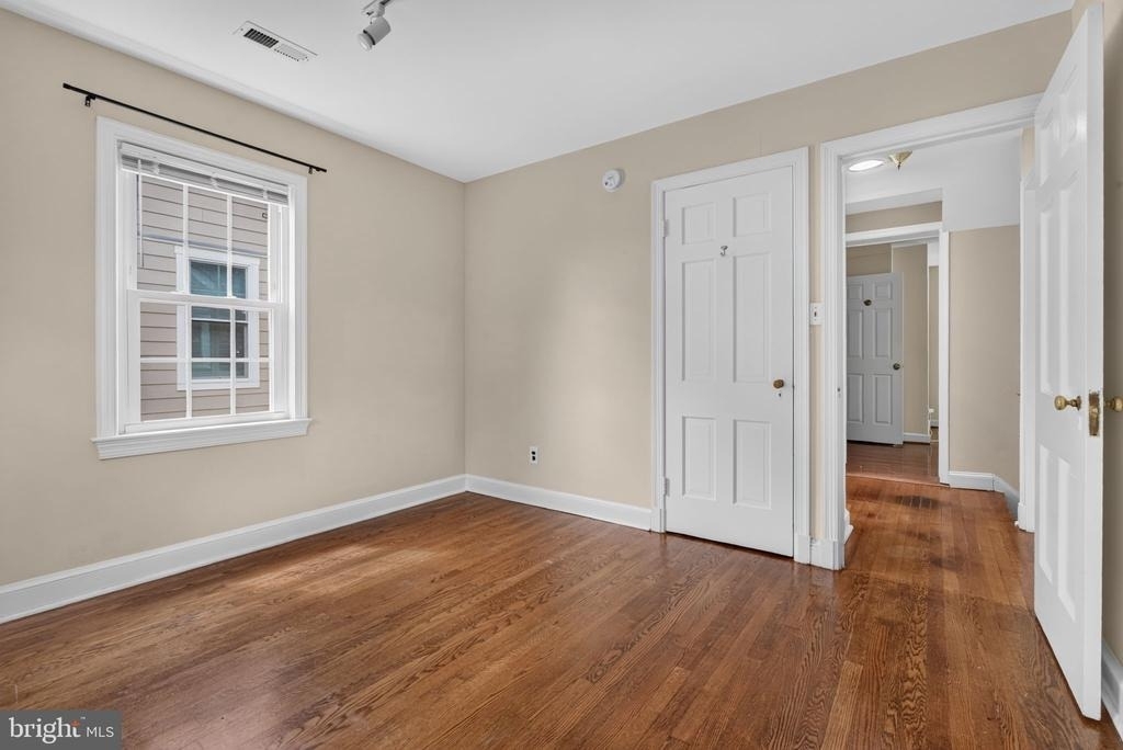 4705 22nd Street N - Photo 54