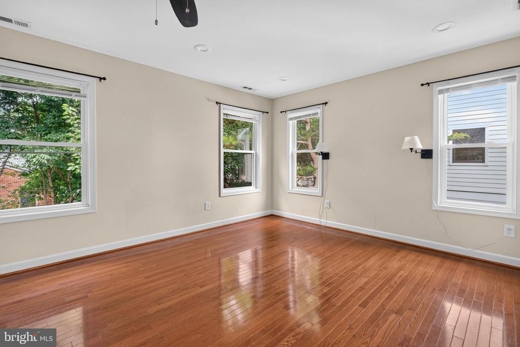 4705 22nd Street N - Photo 45