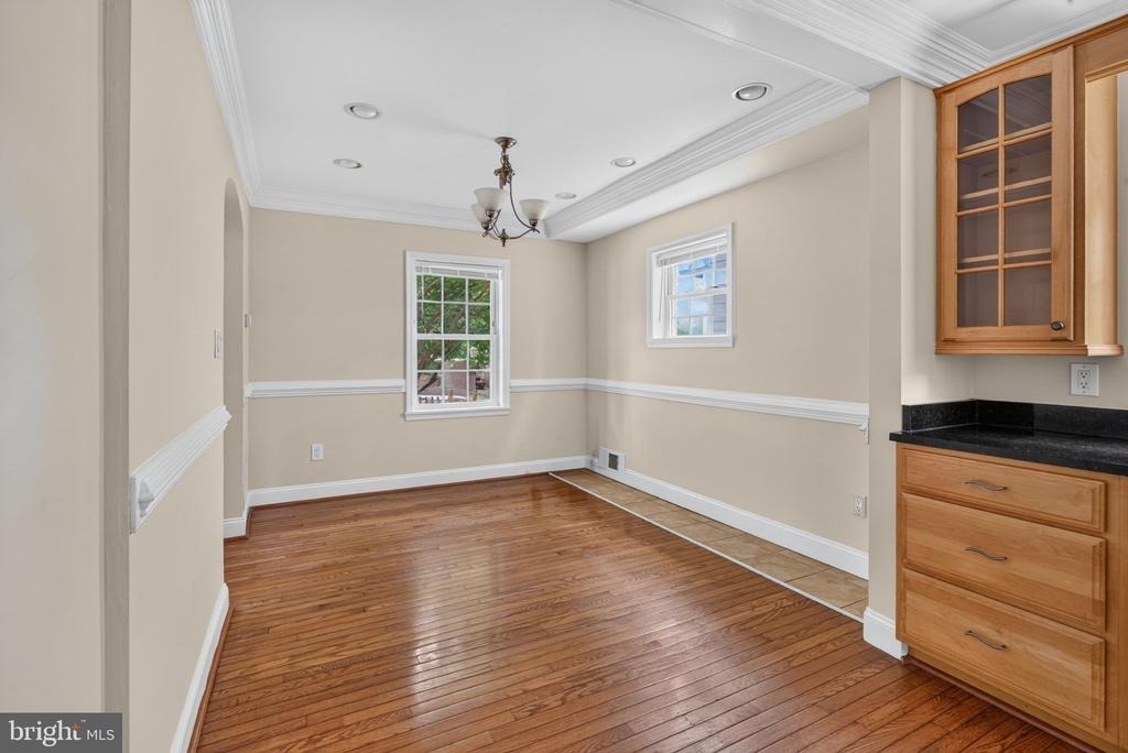 4705 22nd Street N - Photo 22