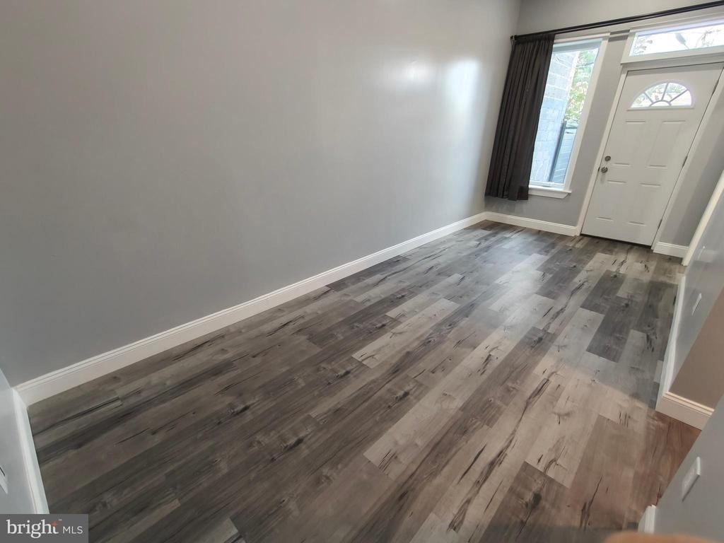 700 N Marshall Street - Photo 22