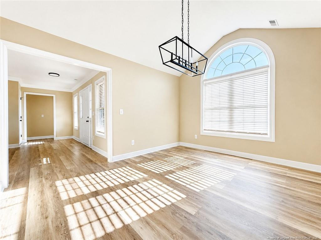 1853 Ellie Avenue - Photo 4