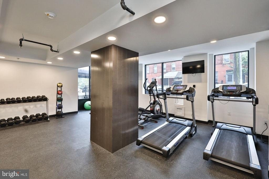 4247 Locust Street - Photo 20