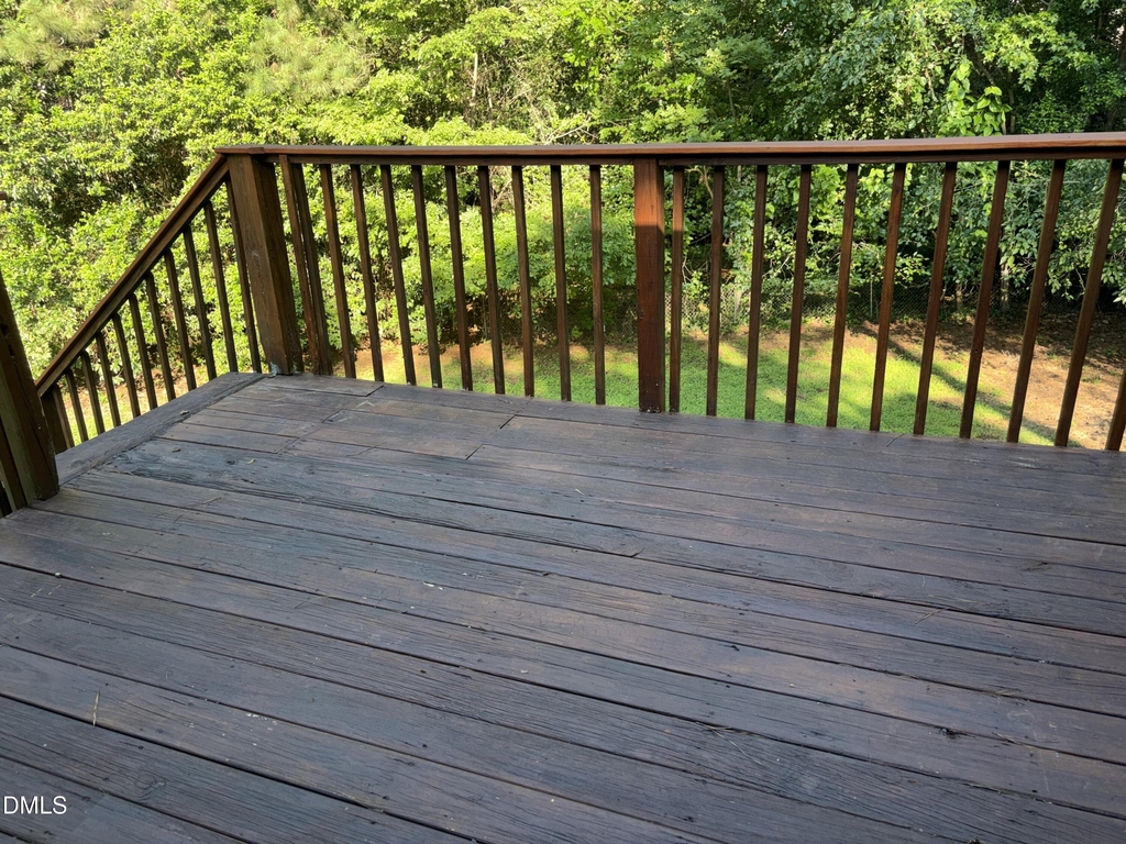 3901 Peppertree Place - Photo 8