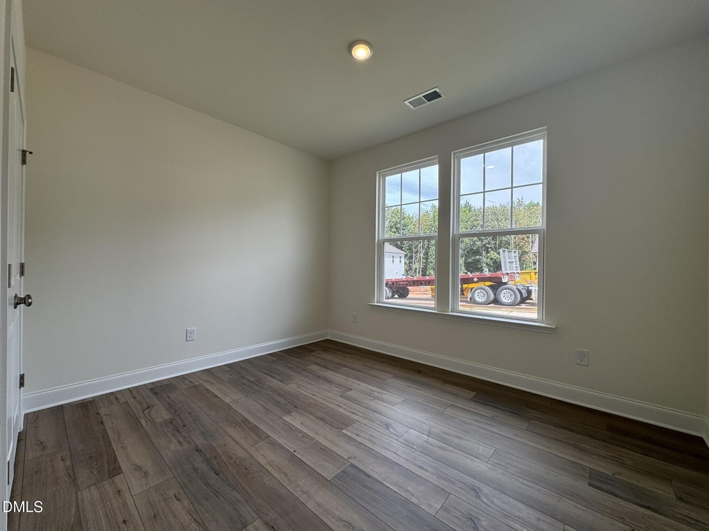 231 Faith Avenue - Photo 3