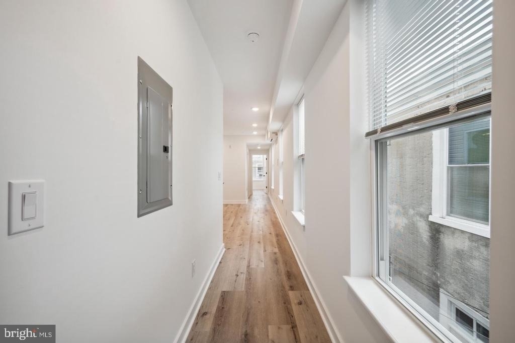 3458 Frankford Avenue - Photo 7