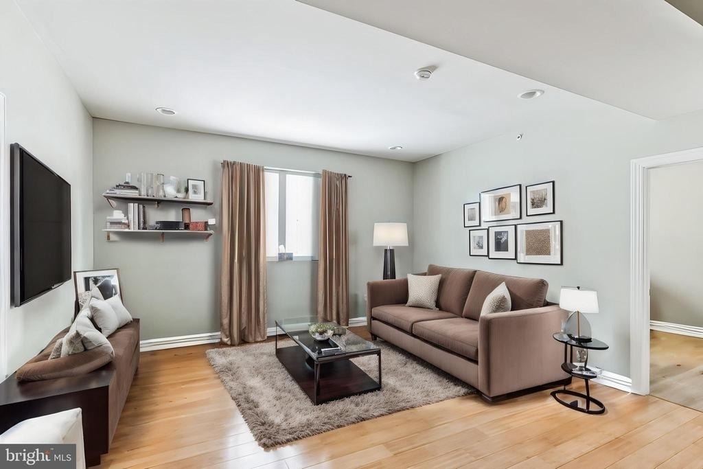 333 N 40th Street - Photo 2