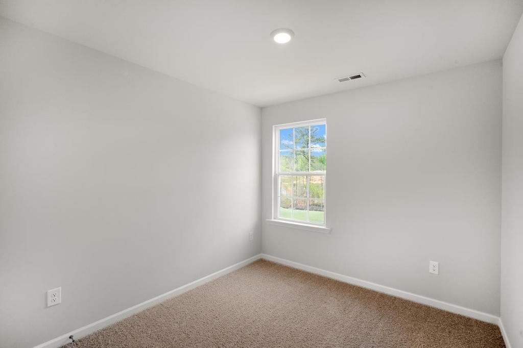 423 David Hill Drive - Photo 6