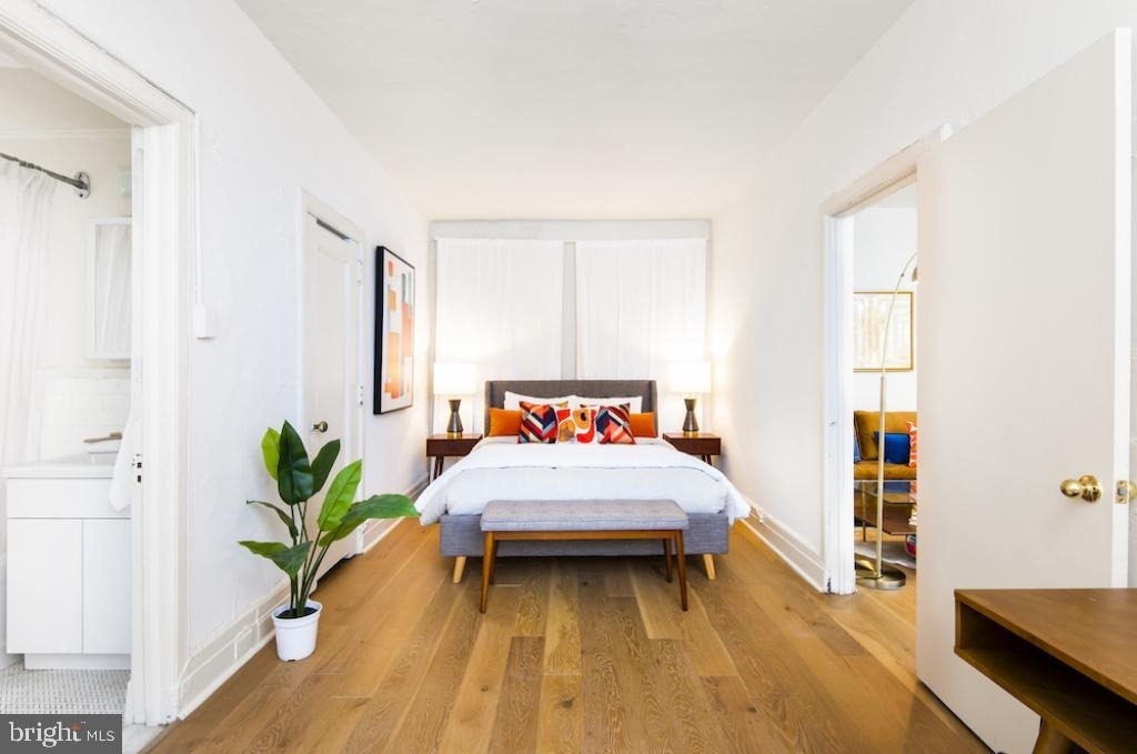 1229 Chestnut Street - Photo 2