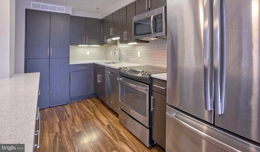 1815 John F Kennedy Boulevard - Photo 29