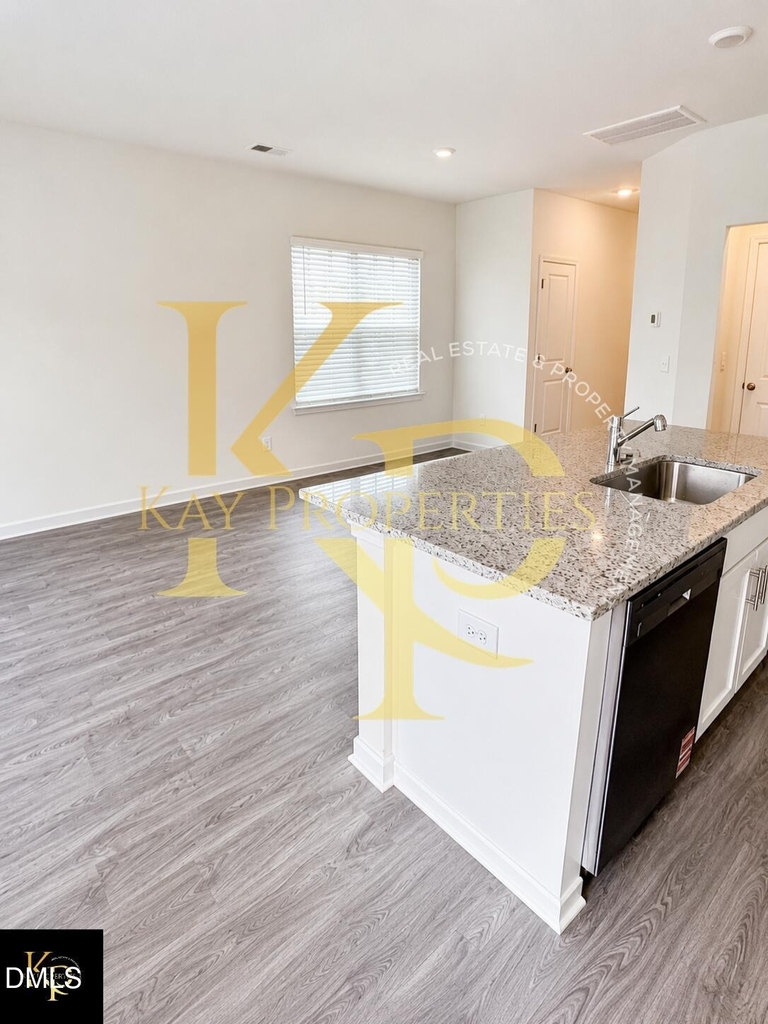 2840 Egert Drive - Photo 6