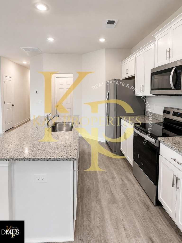 2840 Egert Drive - Photo 7