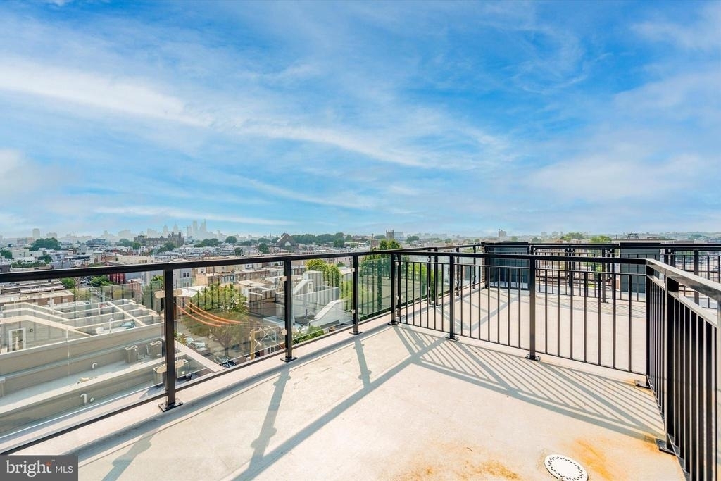 2636 E York St - Photo 8