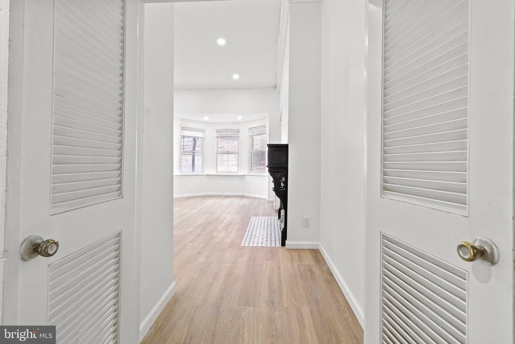 1602 S Broad Street - Photo 4