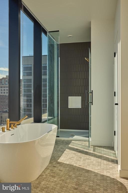 1134 Sansom Street - Photo 17