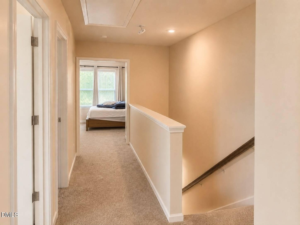 328 Villanova Drive - Photo 21
