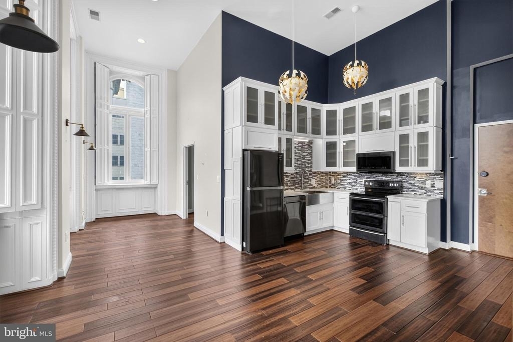 1001 Chestnut Street - Photo 6