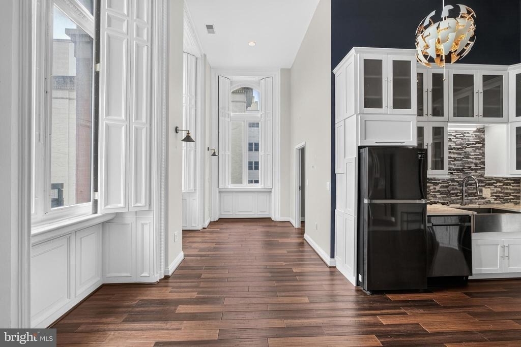 1001 Chestnut Street - Photo 11