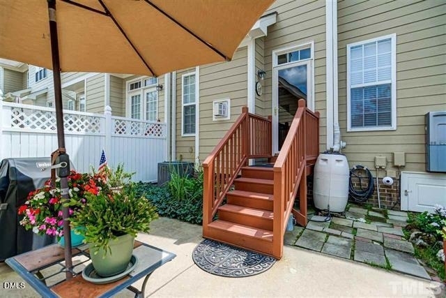 1109 Front Gate Lane - Photo 11