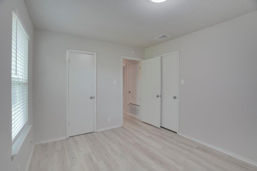 1206 Westcott Dr - Photo 9