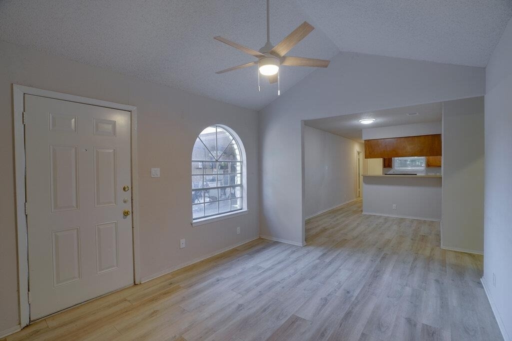 1206 Westcott Dr - Photo 1