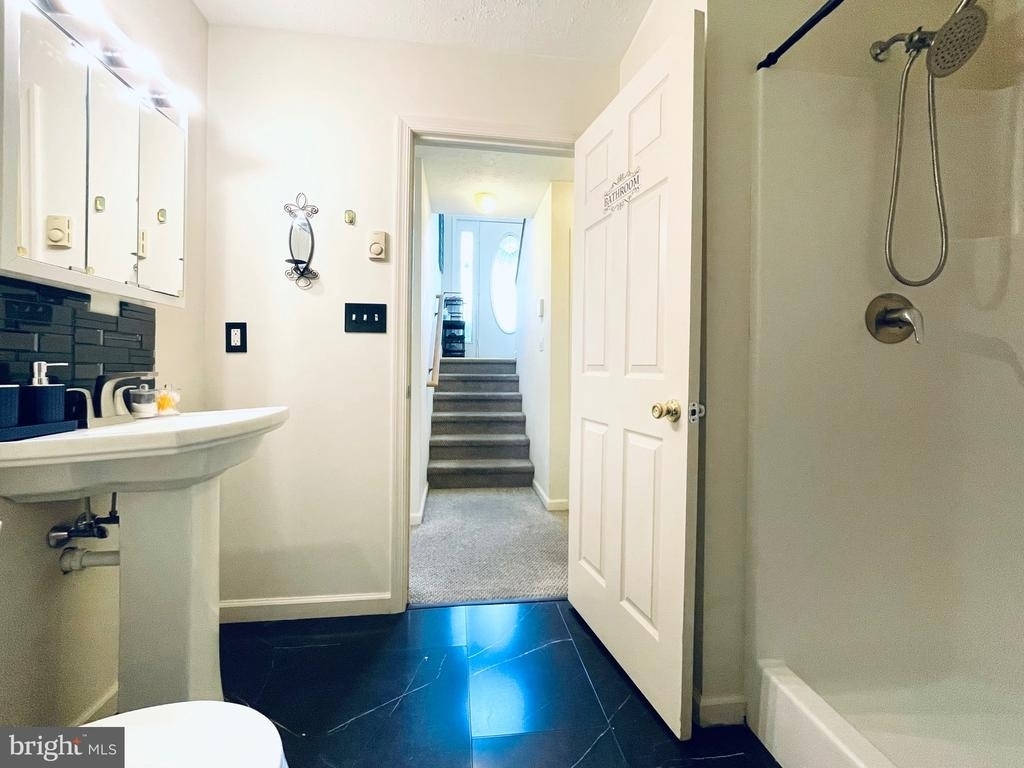 449 Clearview Drive - Photo 40