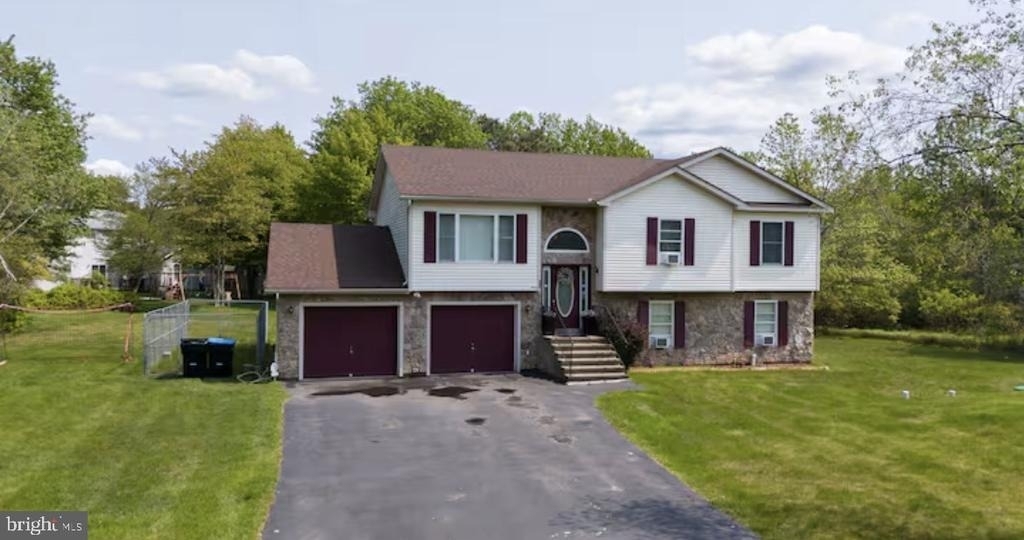 449 Clearview Drive - Photo 1