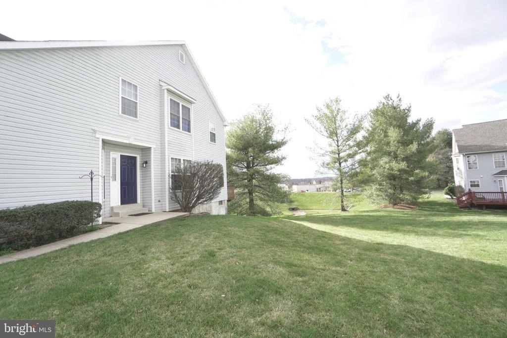 2041 Greenes Way Circle - Photo 3