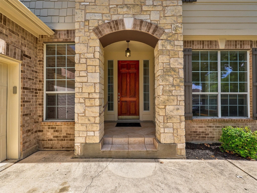 1554 Homewood Cir - Photo 5