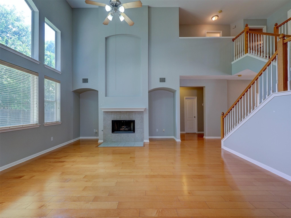 1554 Homewood Cir - Photo 11