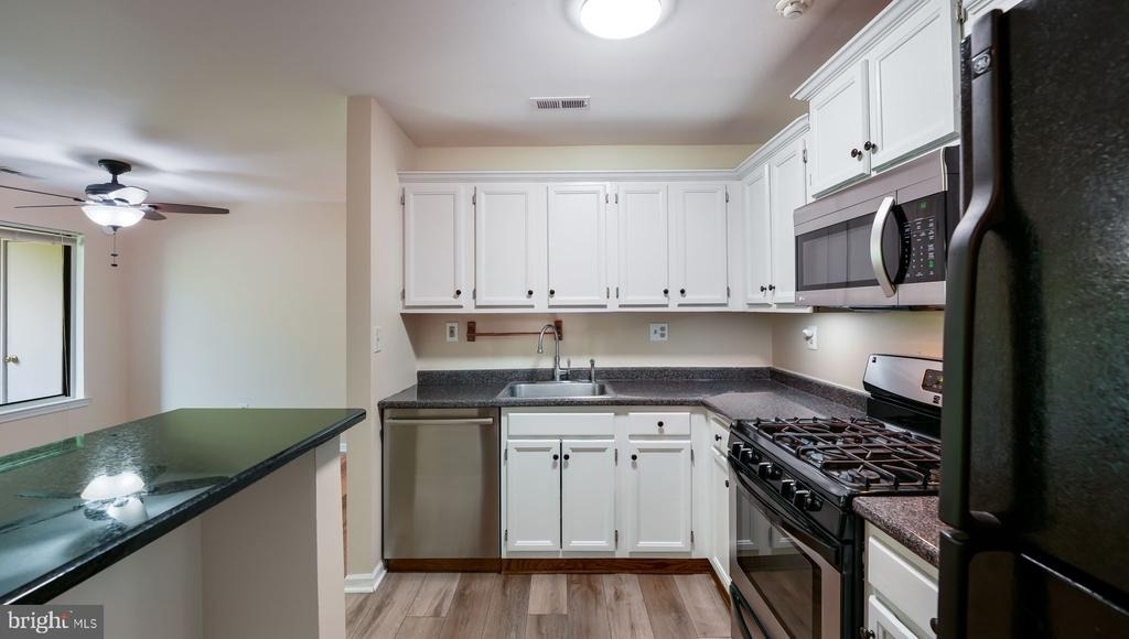 907 Diamond Drive - Photo 9