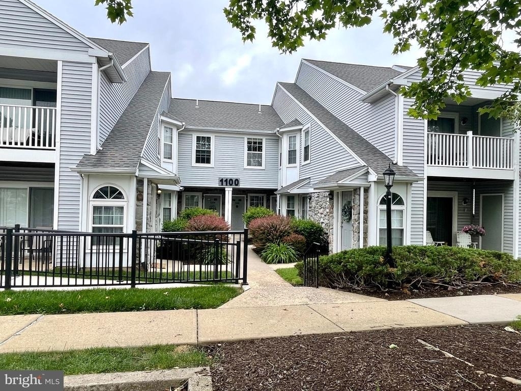 1104 Mews Drive - Photo 21