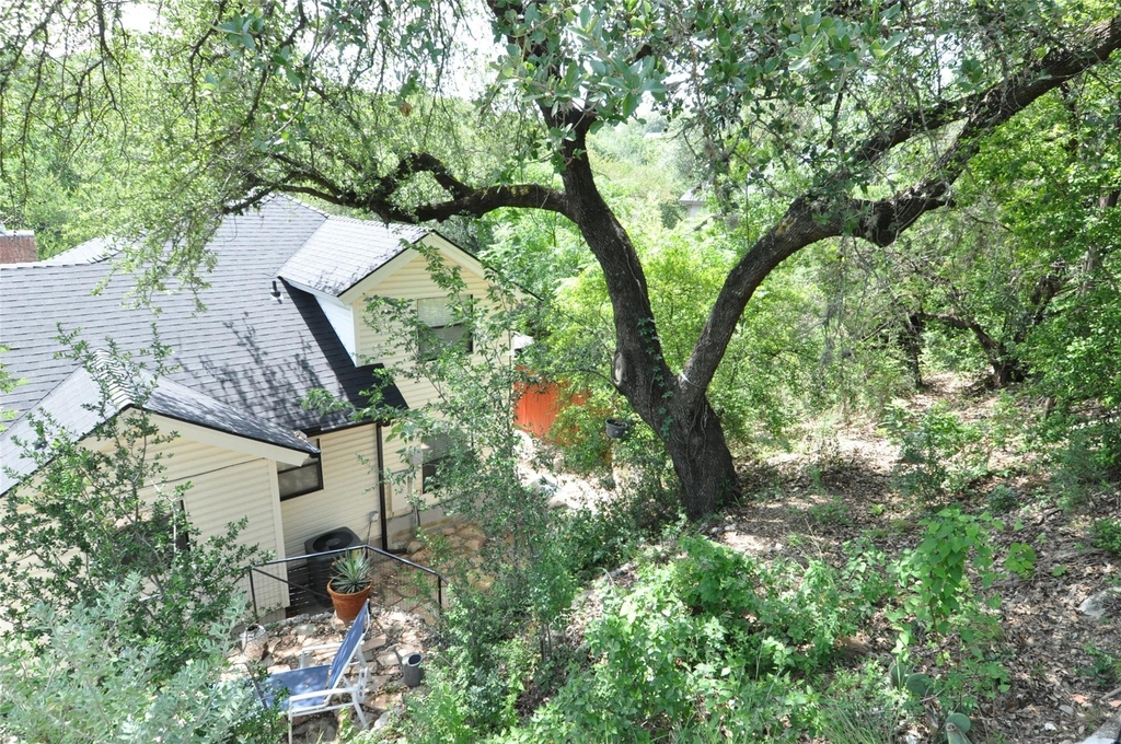 9902 Talleyran Dr - Photo 24