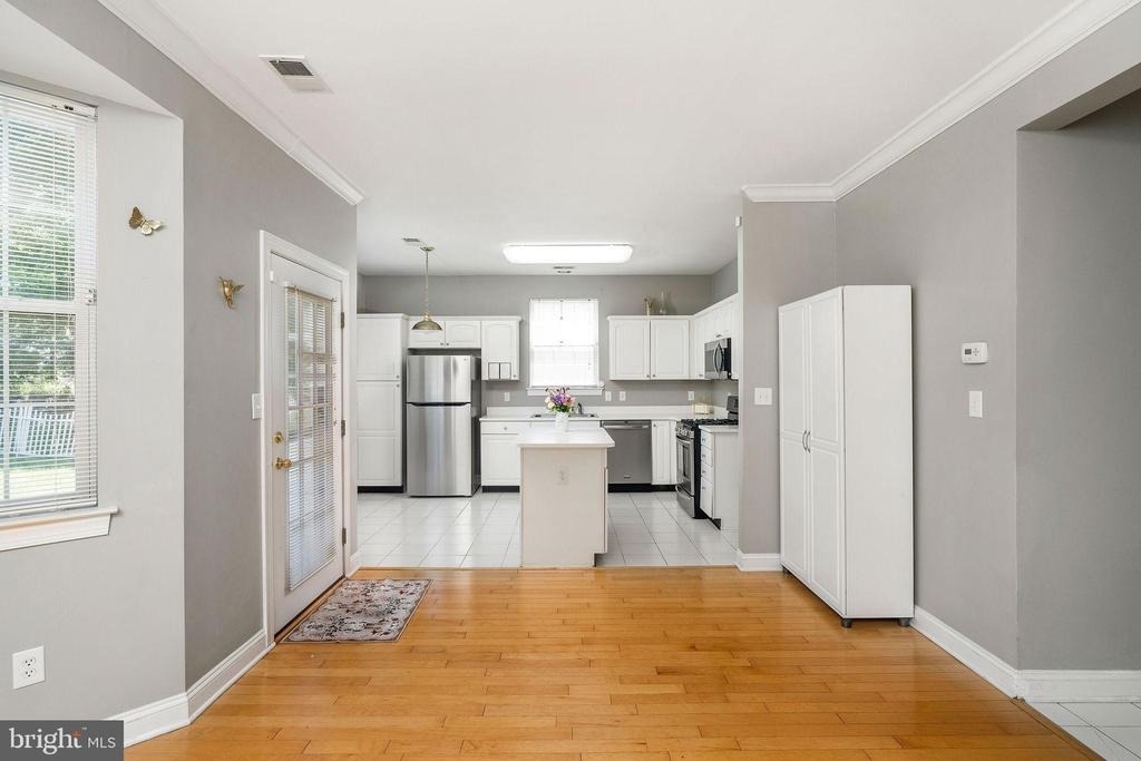 412 Denow Road - Photo 13