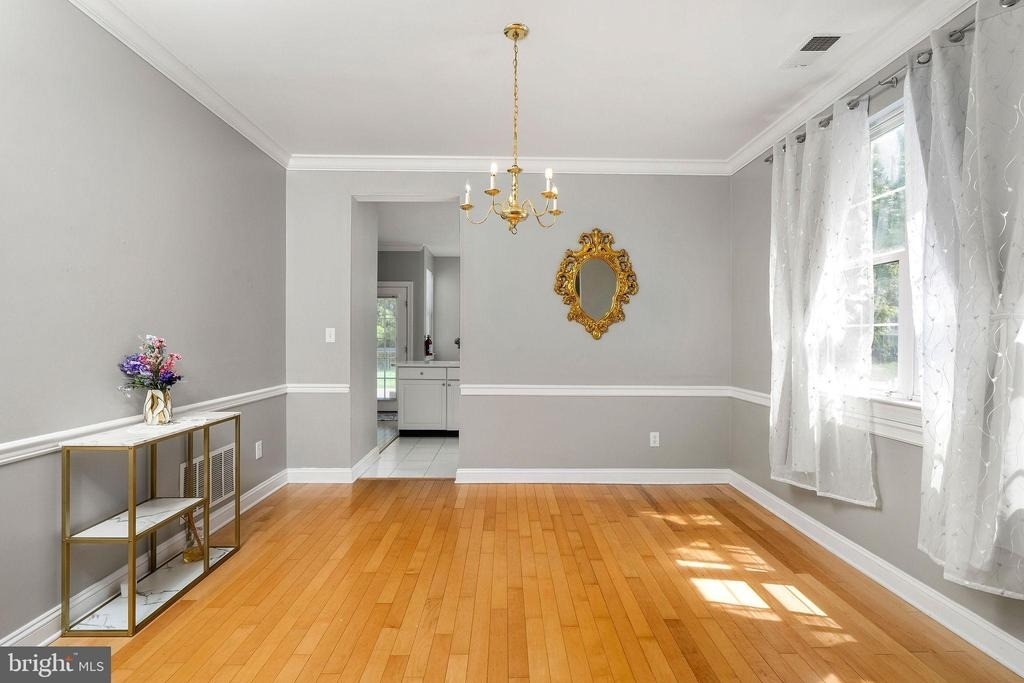 412 Denow Road - Photo 6