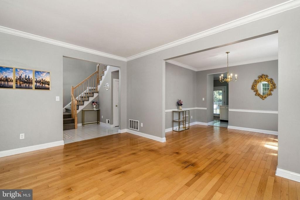 412 Denow Road - Photo 5