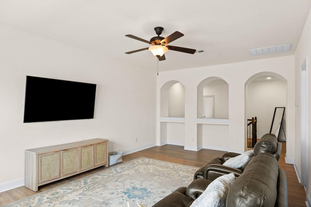1113 Hartman Dr - Photo 32